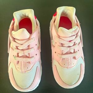 Nike Hurache Toddler 9